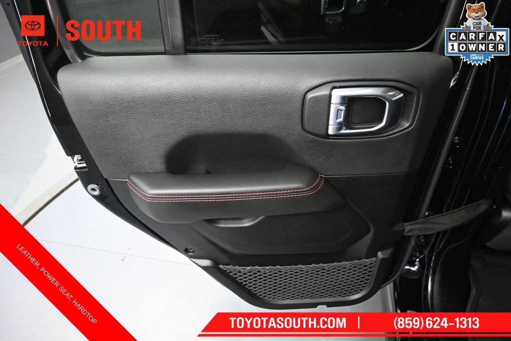 Used 2026 Jeep Wrangler Unlimited Rubicon AWD/4WD image 24