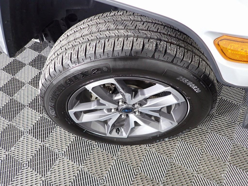 Used 2024 Jeep Wrangler Unlimited w/ Convenience Group image 34