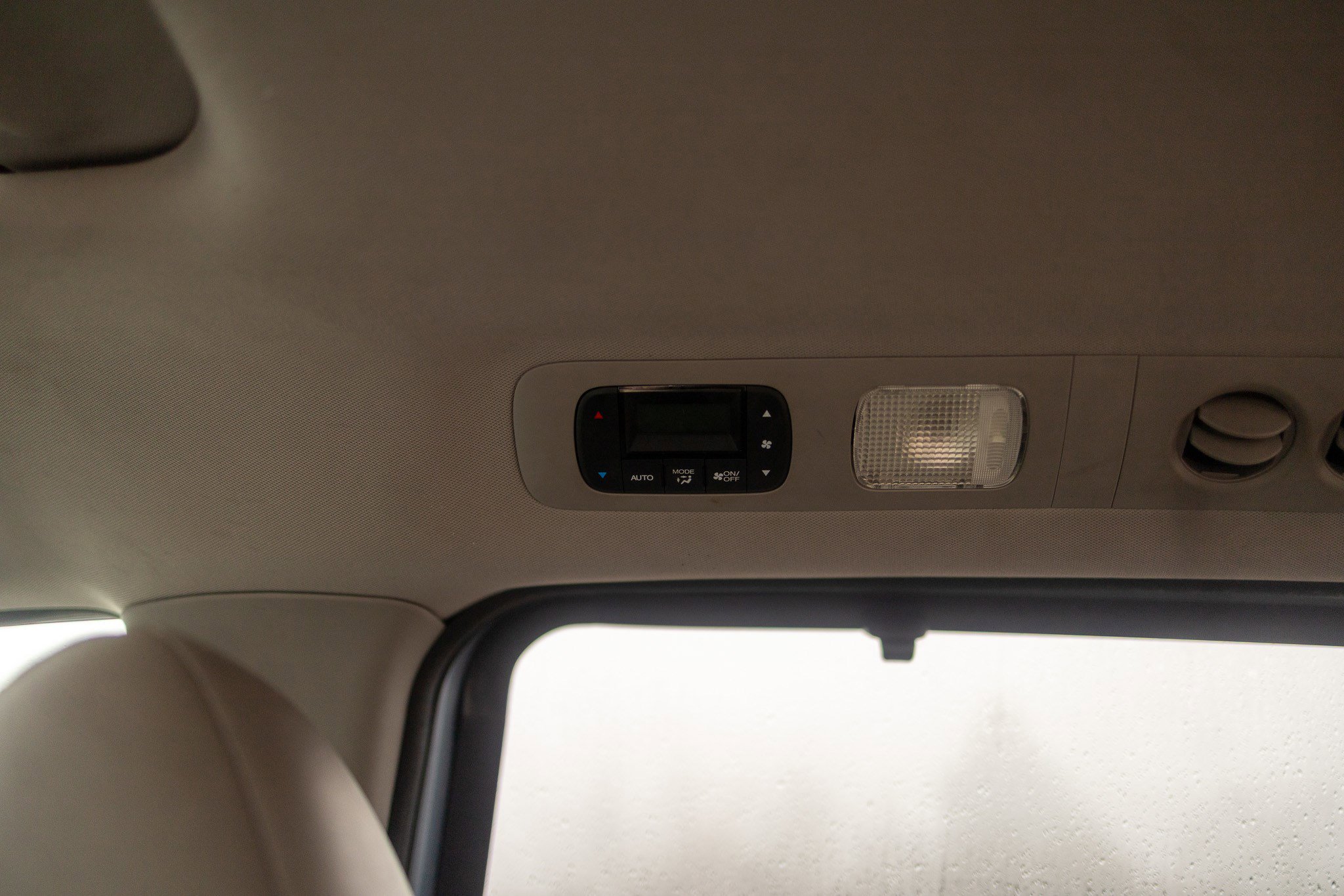 Used 2014 Honda Odyssey EX-L image 19