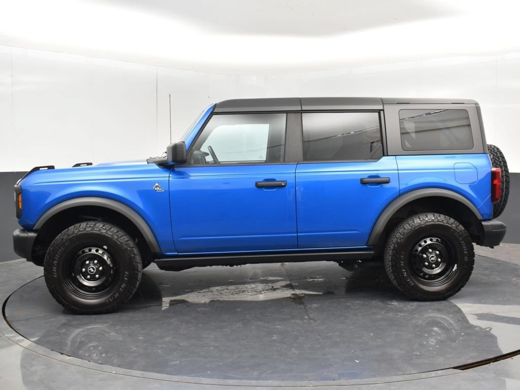 Used 2023 Ford Bronco Black Diamond AWD/4WD image 16
