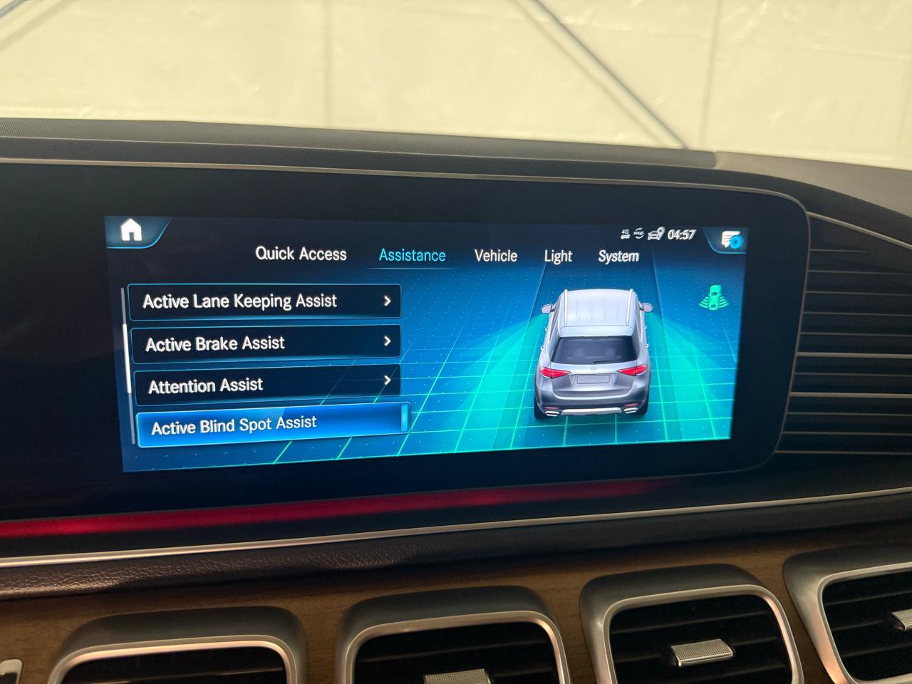Used 2022 Mercedes-Benz GLE 350 4MATIC image 21