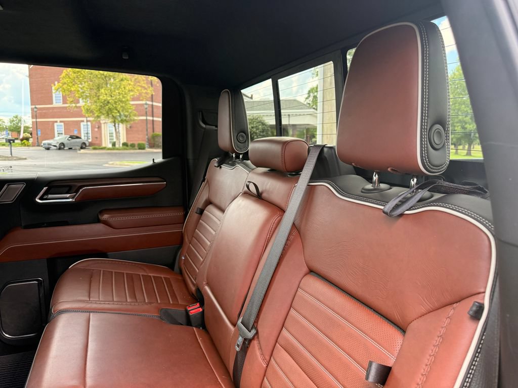 Certified 2024 GMC Sierra 1500 Denali Ultimate AWD/4WD image 18