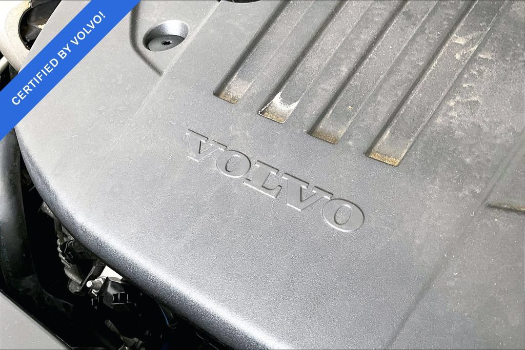 Certified 2026 Volvo XC60 B5 Plus AWD/4WD image 43