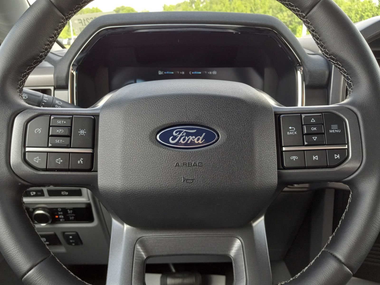 Used 2024 Ford F150 Lightning XLT image 15