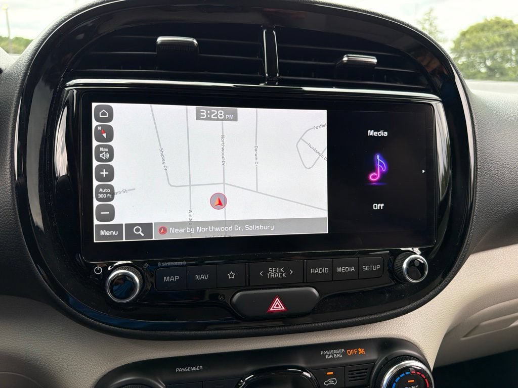 Certified 2023 Kia Soul EX FWD image 10