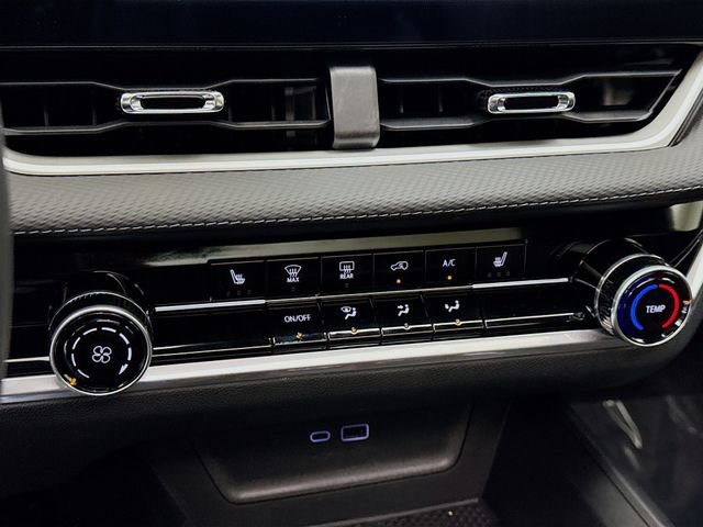 New 2026 Chevrolet Equinox LT image 19