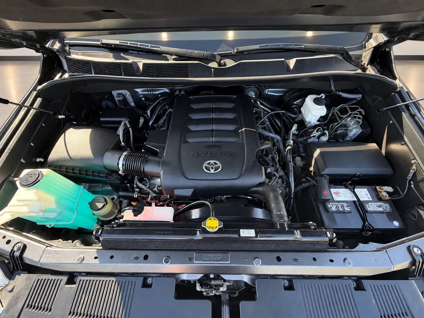 Used 2016 Toyota Tundra Limited RWD image 32