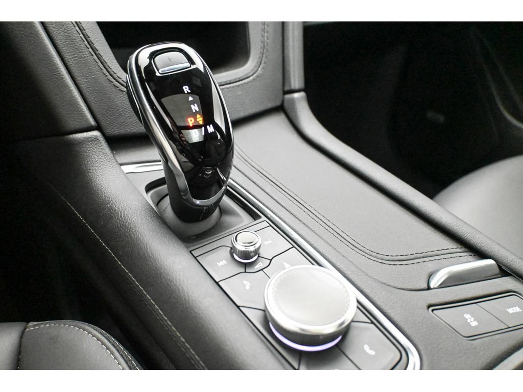 Certified 2023 Cadillac XT6 Premium Luxury w/ Technology Package image 16