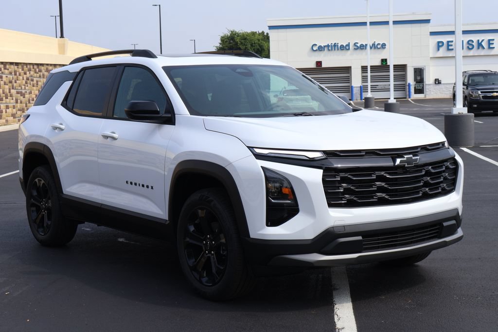 New 2027 Chevrolet Equinox LT w/ Midnight Edition FWD image 10