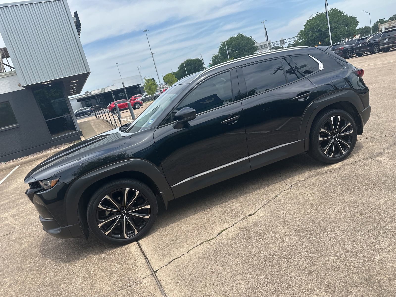 Used 2024 MAZDA CX-50 AWD 2.5 S w/ Premium Plus Pkg image 6