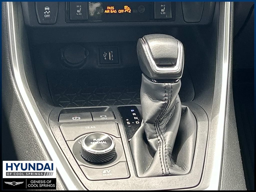 Used 2023 Toyota RAV4 XSE w/ XSE Grade Weather Package AWD/4WD image 29