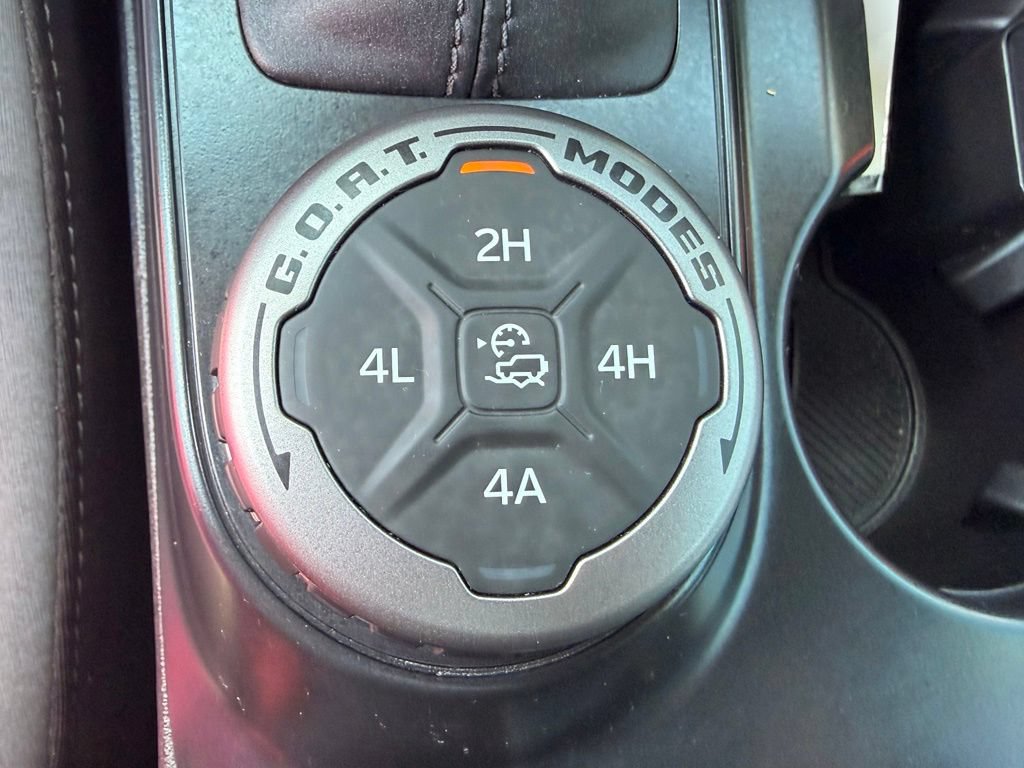 Used 2024 Ford Bronco Black Diamond w/ Sasquatch Package AWD/4WD image 29