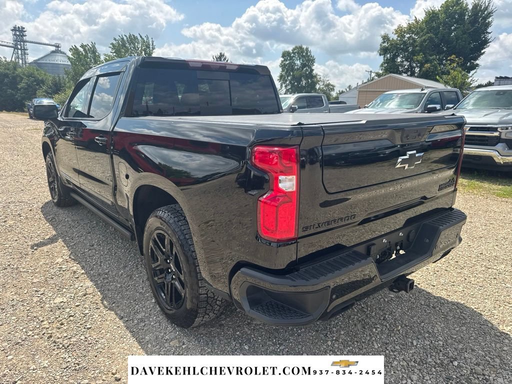 Used 2026 Chevrolet Silverado 1500 High Country w/ Midnight Edition AWD/4WD image 3