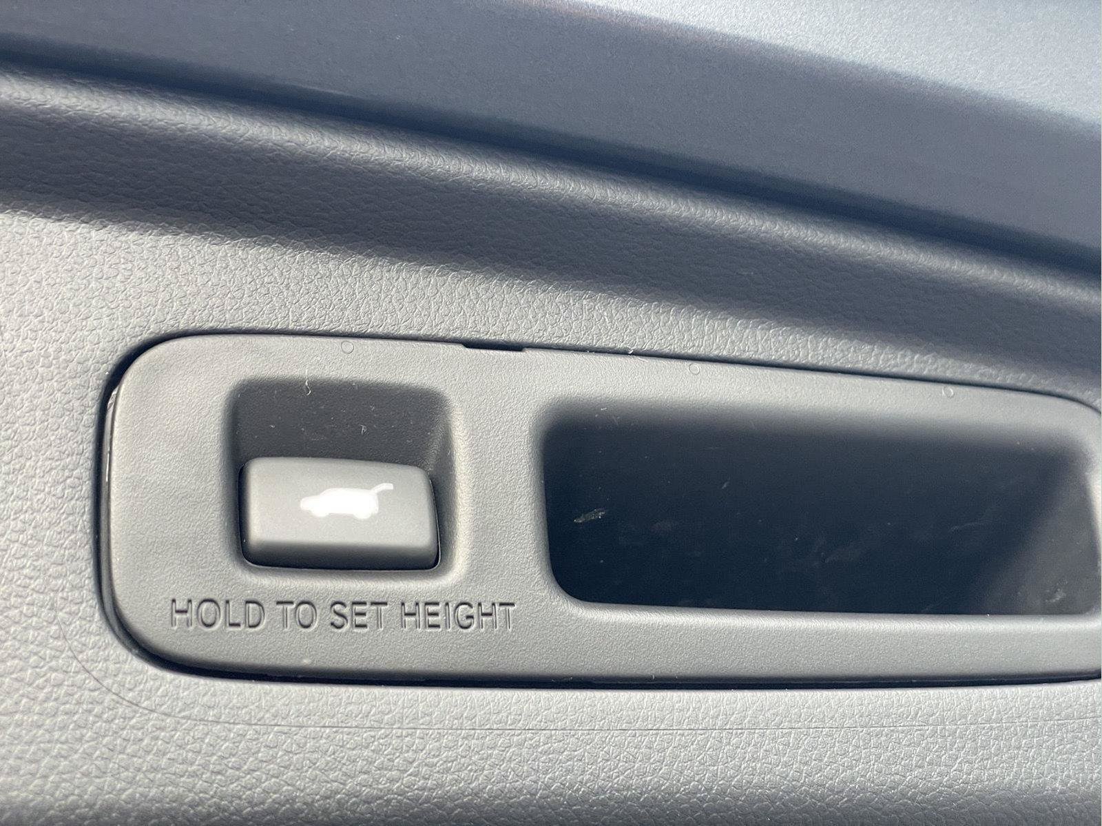 Used 2024 Honda CR-V Sport Touring image 11