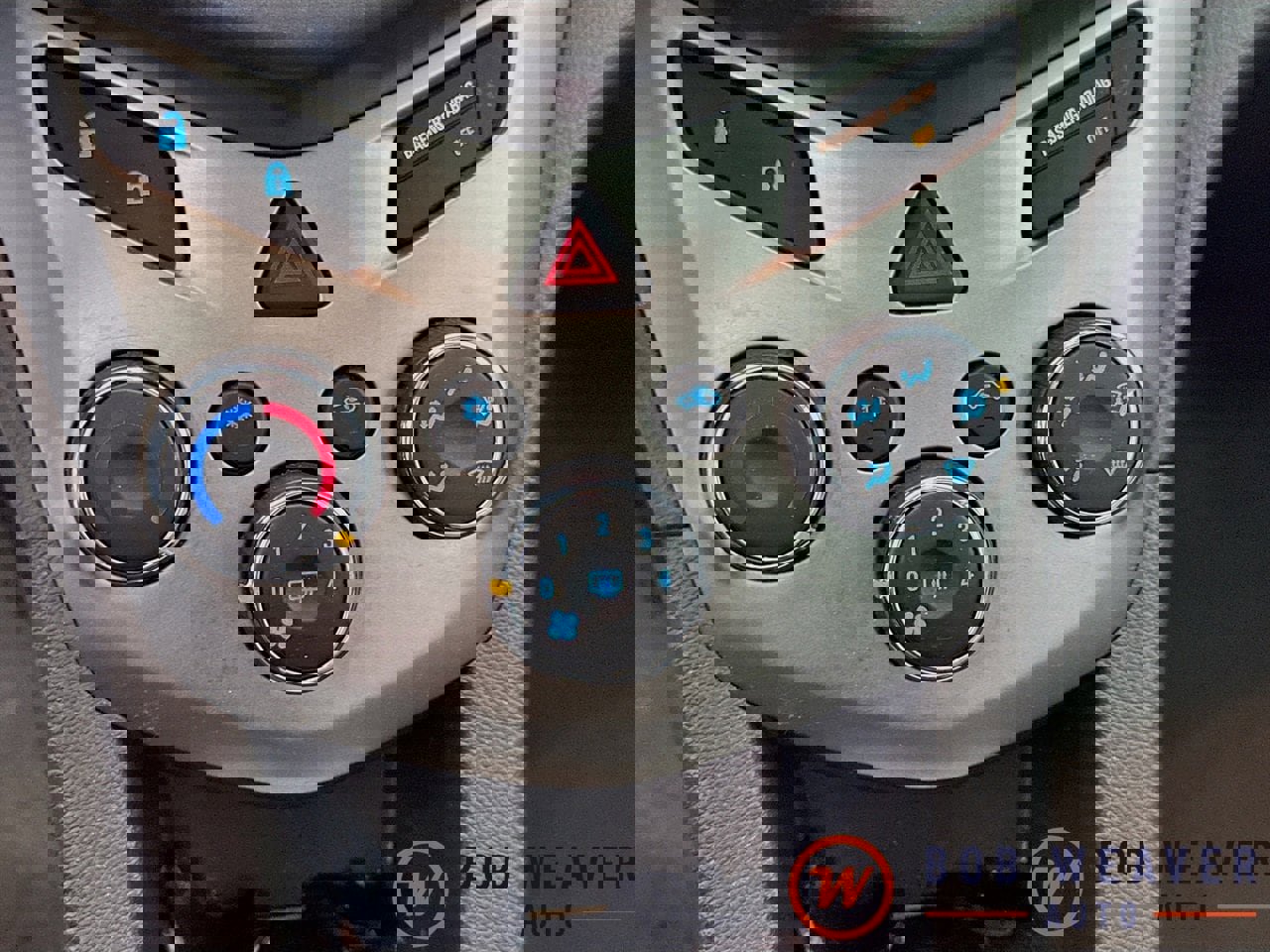 Used 2014 Chevrolet Sonic LT w/ Fun and Sun Package image 16