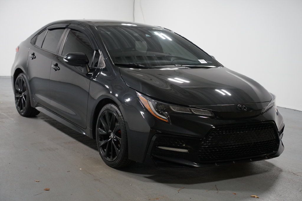 Certified 2021 Toyota Corolla SE FWD image 3