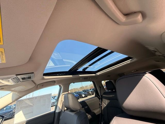 New 2026 Nissan Pathfinder Platinum w/ Cargo Package image 14