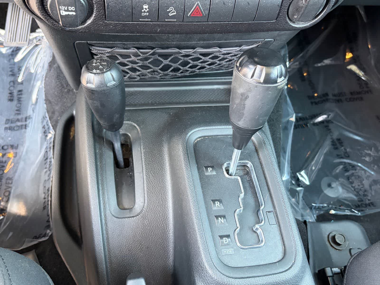 Used 2018 Jeep Wrangler Unlimited Sport AWD/4WD image 33