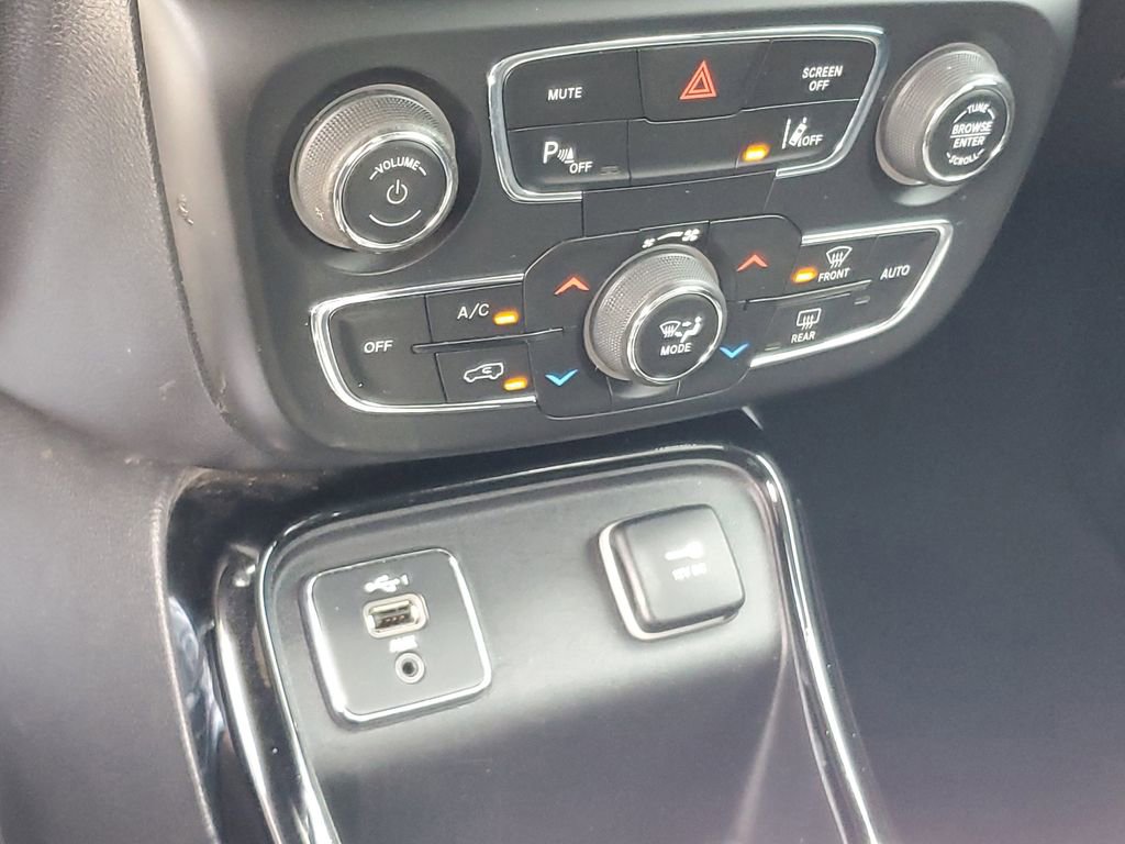 Used 2021 Jeep Compass Limited FWD image 21