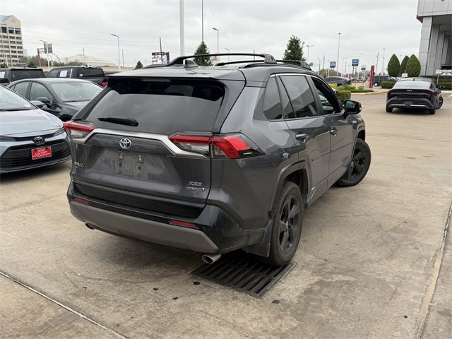 Used 2020 Toyota RAV4 XSE image 5