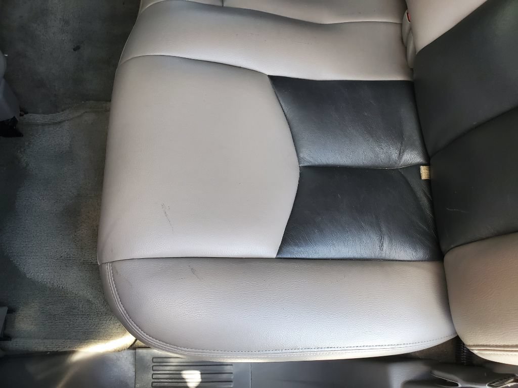 Used 2004 Chevrolet Tahoe LS RWD image 30
