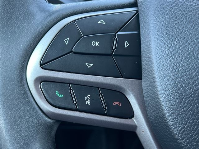 Used 2022 Jeep Cherokee Limited image 23