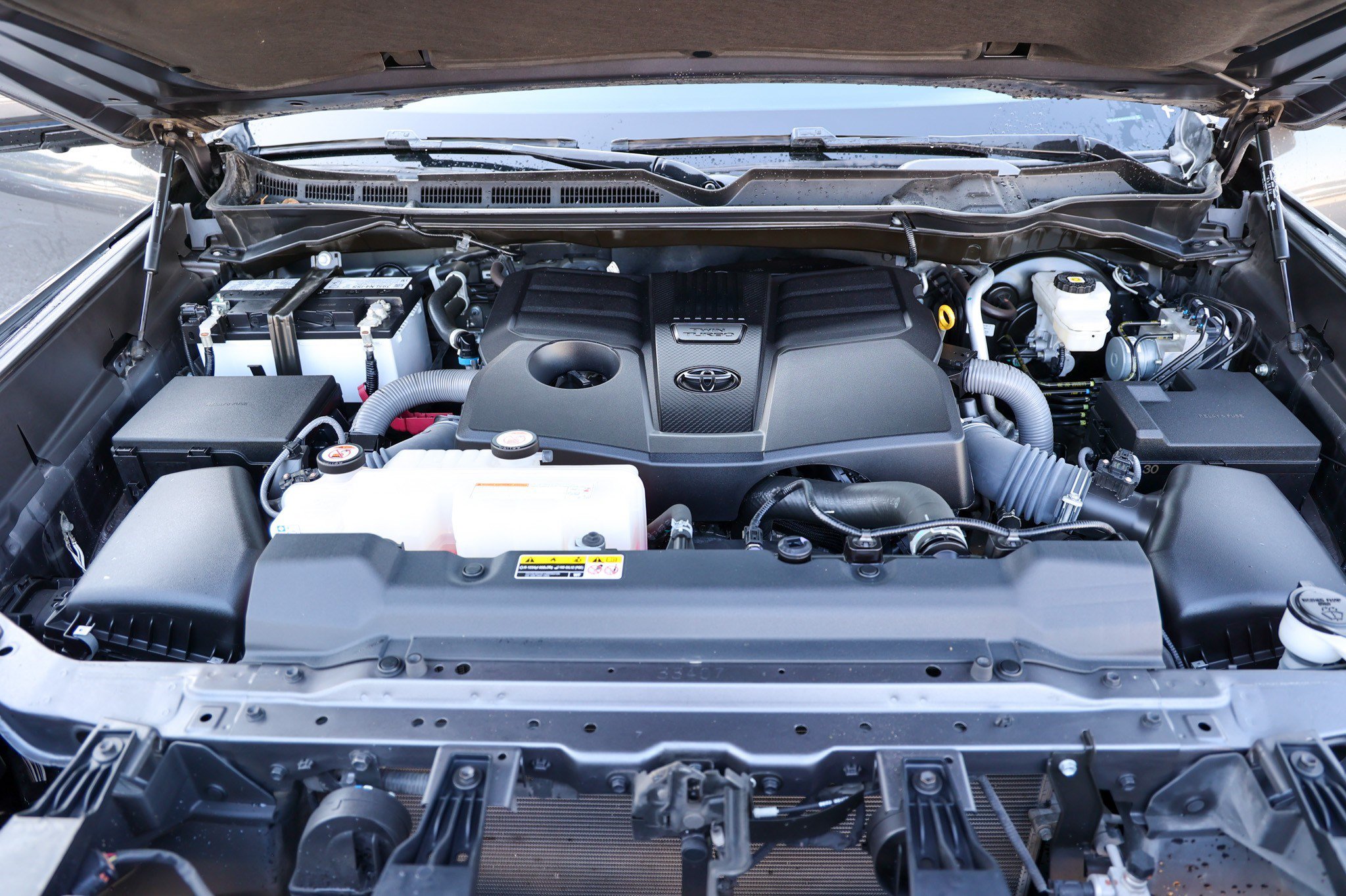 Used 2024 Toyota Tundra Limited RWD image 16