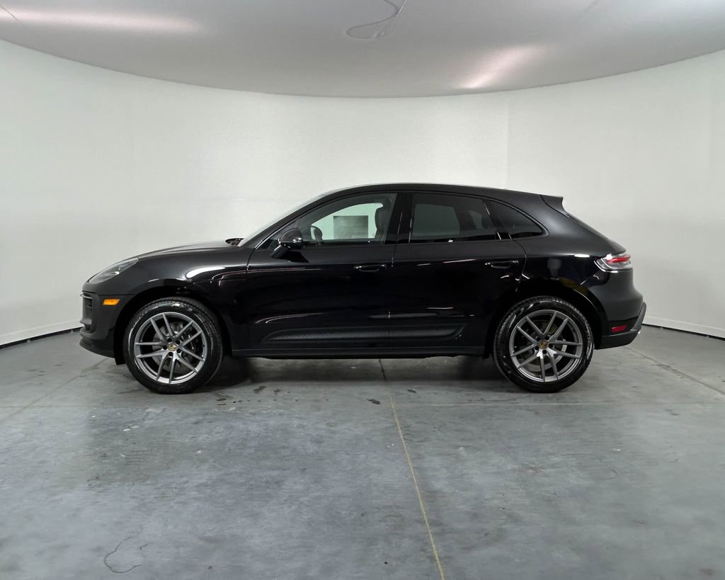 New 2026 Porsche Macan AWD/4WD image 2