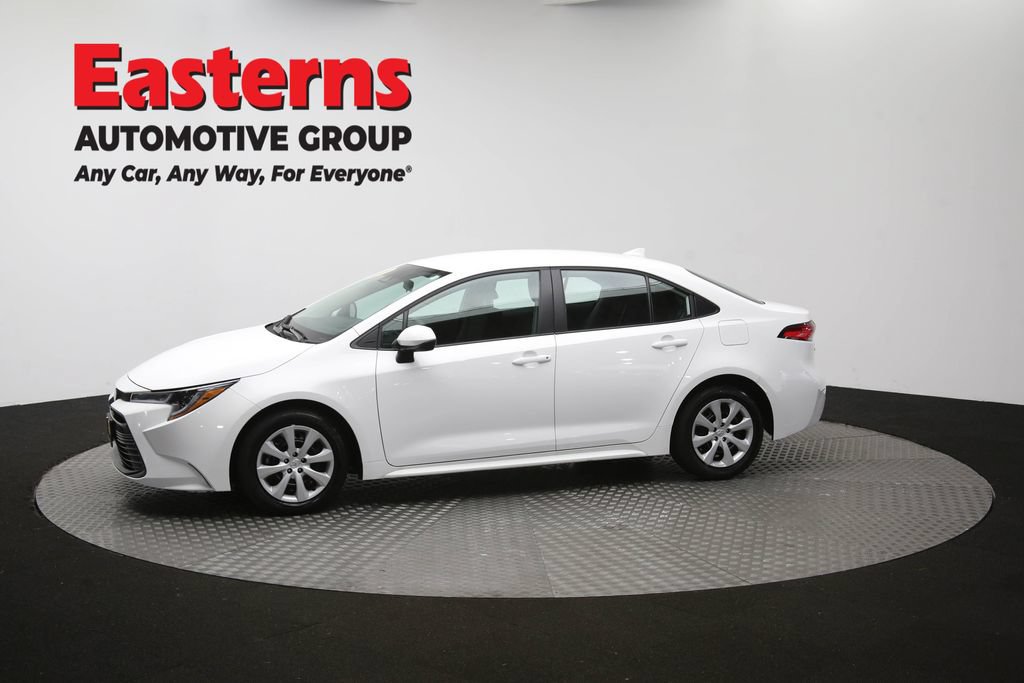 Used 2026 Toyota Corolla LE FWD image 59