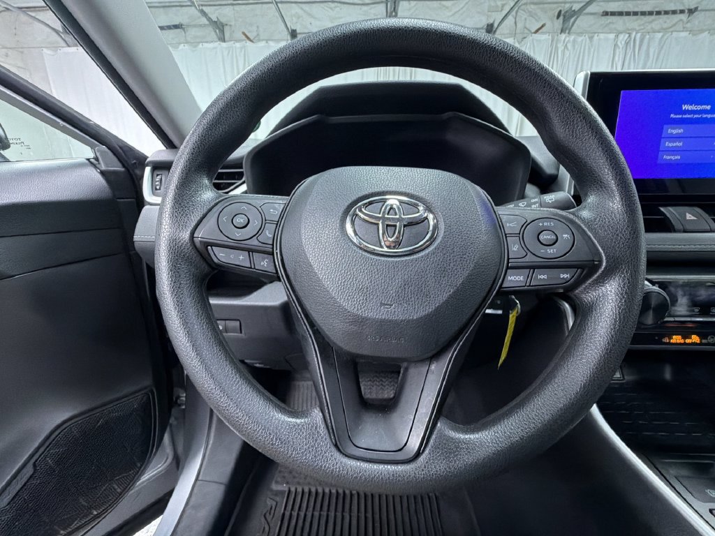 Certified 2024 Toyota RAV4 LE AWD/4WD image 26