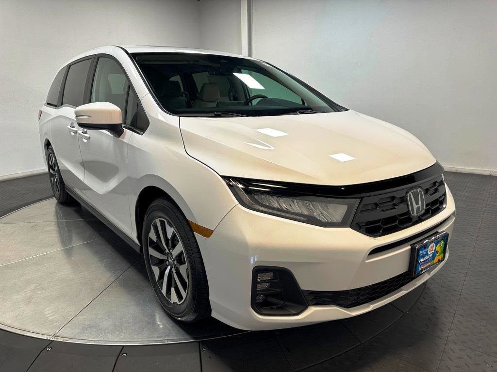 New 2026 Honda Odyssey EX-L image 2