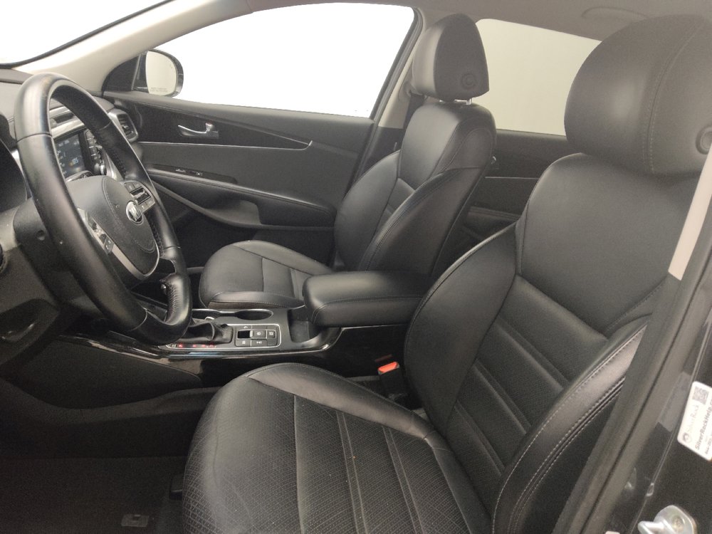 Used 2019 Kia Sorento EX image 17