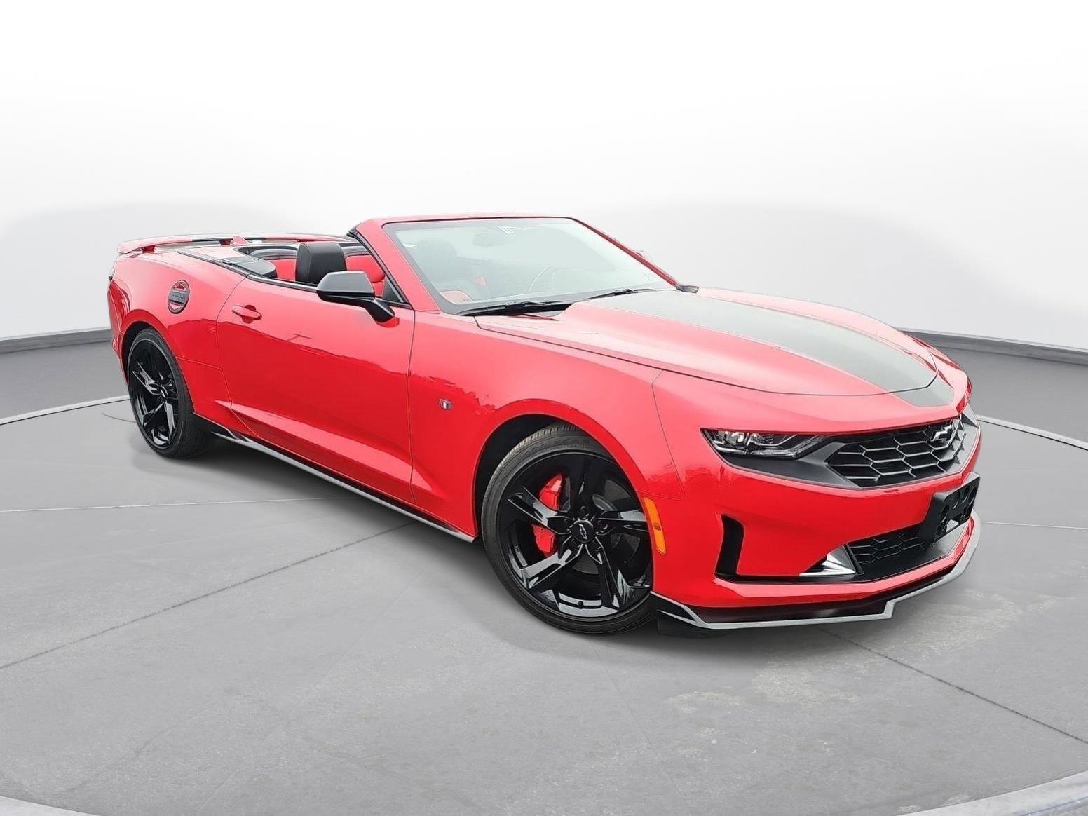 Used 2022 Chevrolet Camaro LT image 33