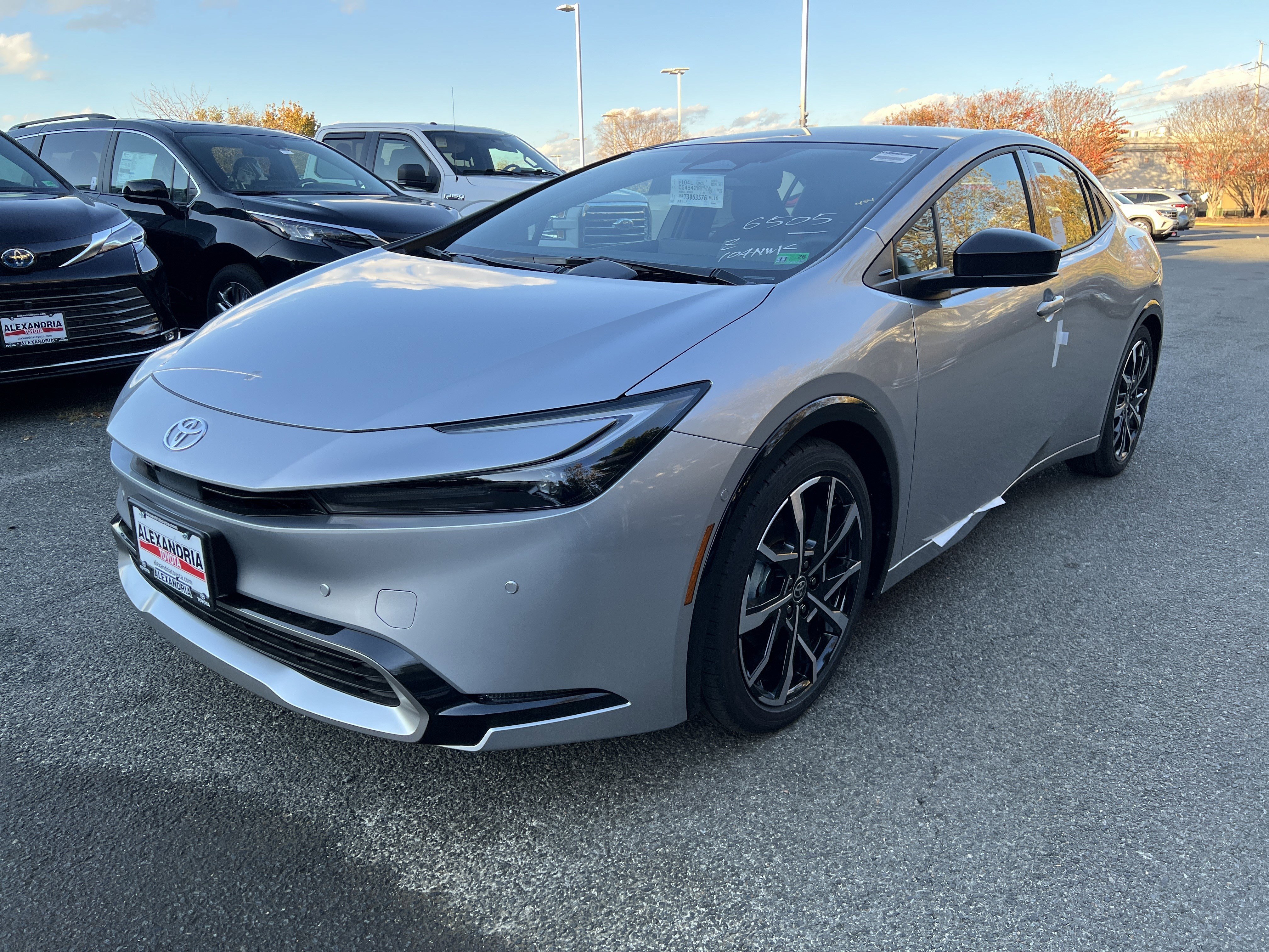 New 2026 Toyota Prius Plug-In Hybrid image 1
