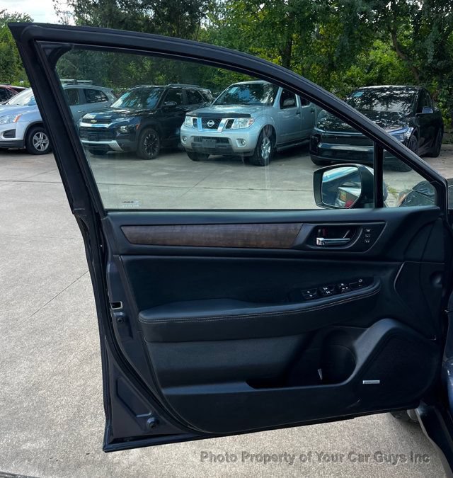 Used 2017 Subaru Outback 2.5i Limited AWD/4WD image 30