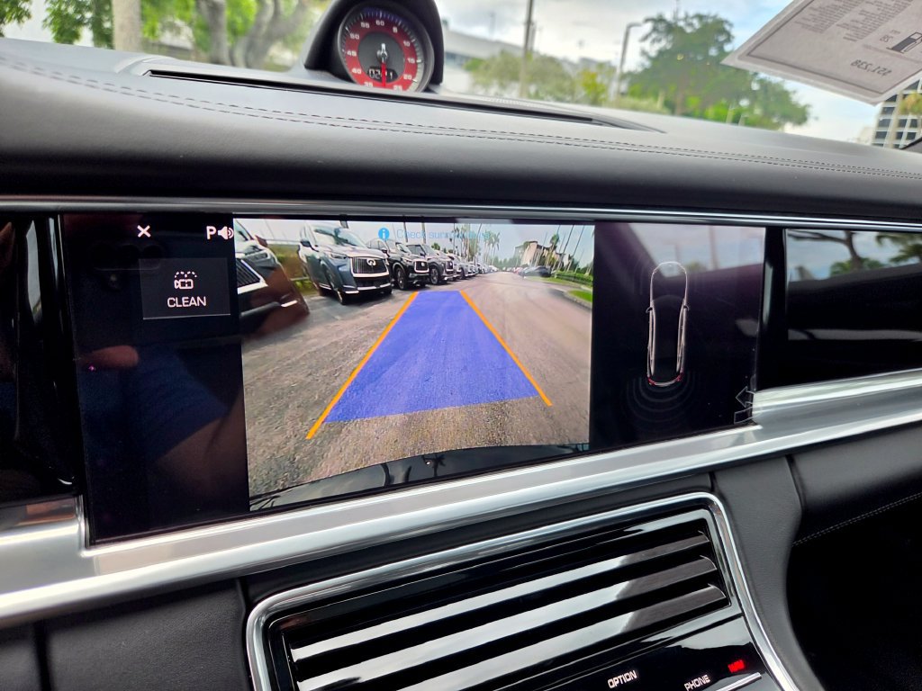 Used 2018 Porsche Panamera 4S AWD/4WD image 4