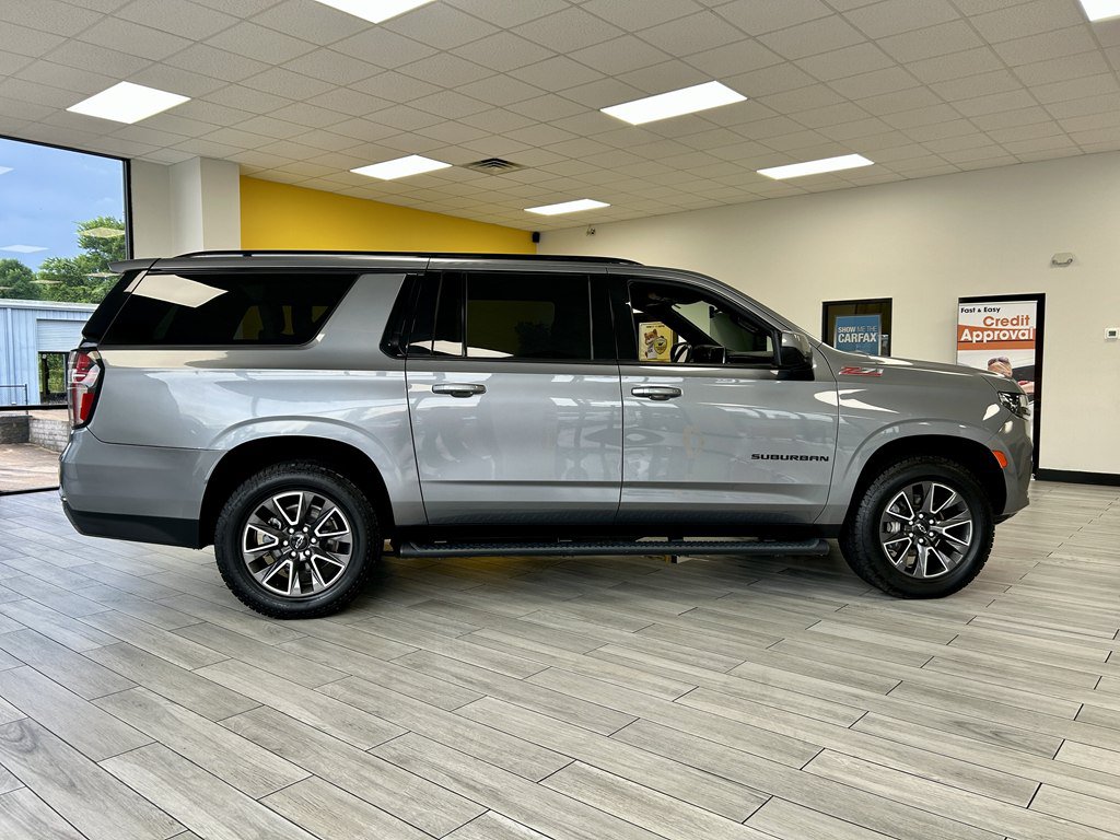 Used 2022 Chevrolet Suburban Z71 AWD/4WD image 7