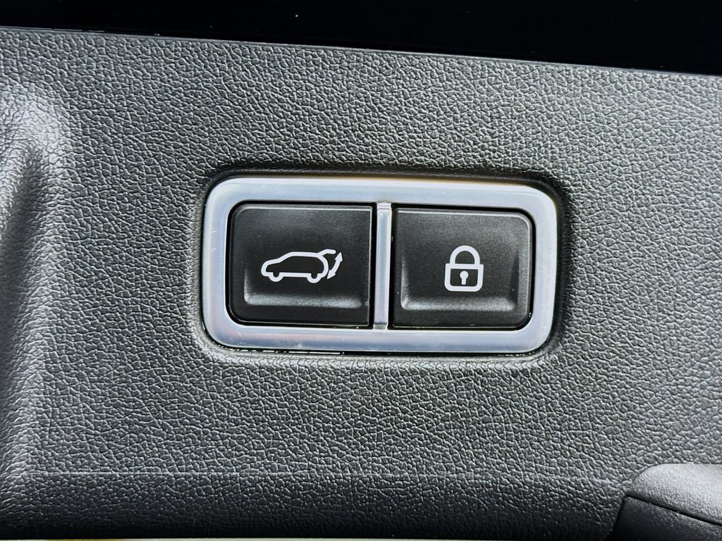 Certified 2023 Kia Sorento SX AWD/4WD image 33