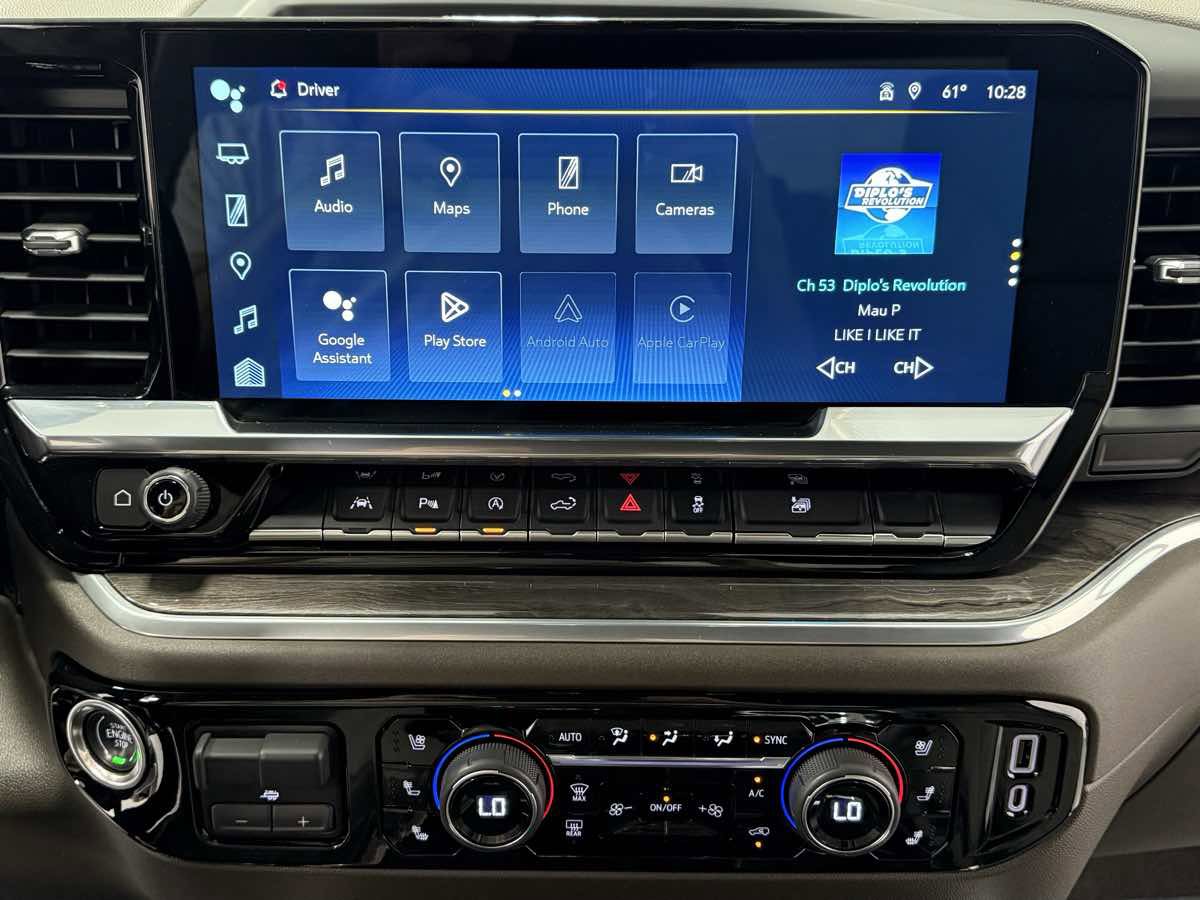 Used 2022 Chevrolet Silverado 1500 LTZ image 24