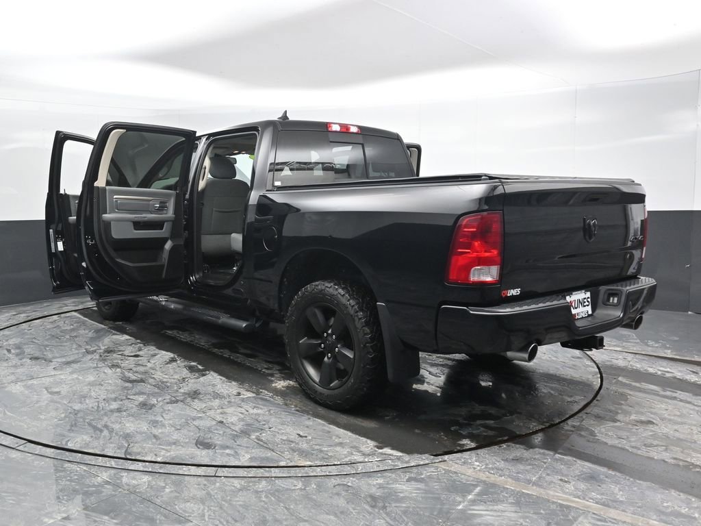 Used 2019 RAM 1500 Classic SLT w/ Black Appearance Group image 55