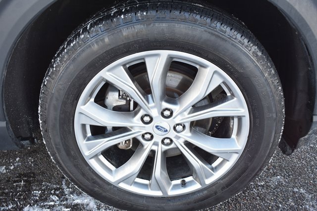 Used 2023 Ford Explorer XLT w/ Equipment Group 202A image 48