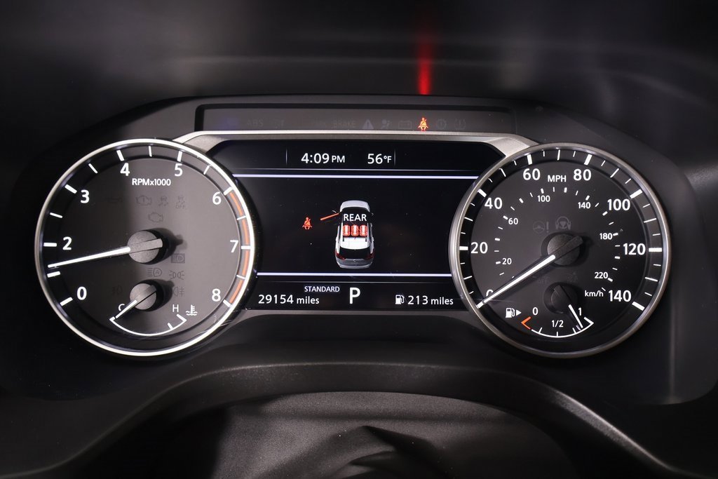 Used 2024 Nissan Rogue SV image 4