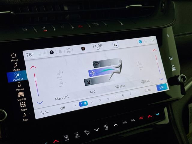 New 2026 Jeep Grand Cherokee Altitude image 19