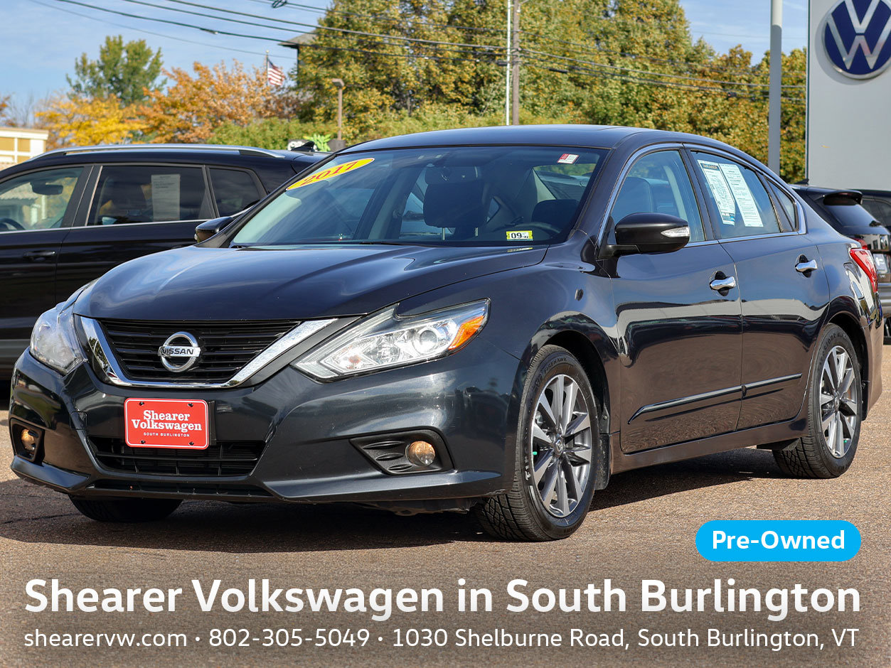 Used 2017 Nissan Altima 2.5 SV w/ Convenience Package