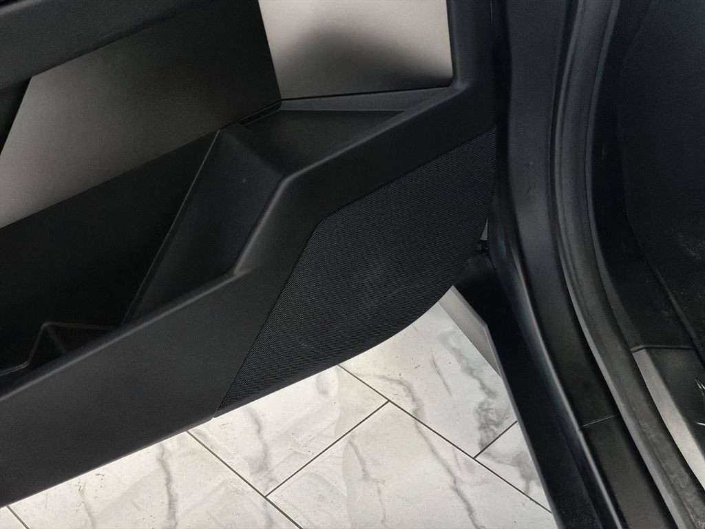Used 2025 Tesla Cybertruck AWD Crew Cab image 25