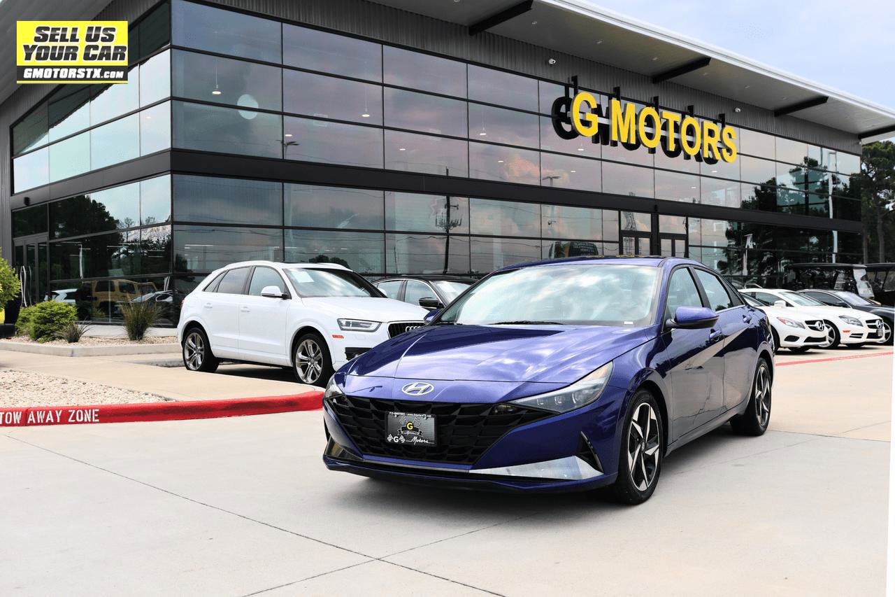 Used 2022 Hyundai Elantra Limited w/ Cargo Package