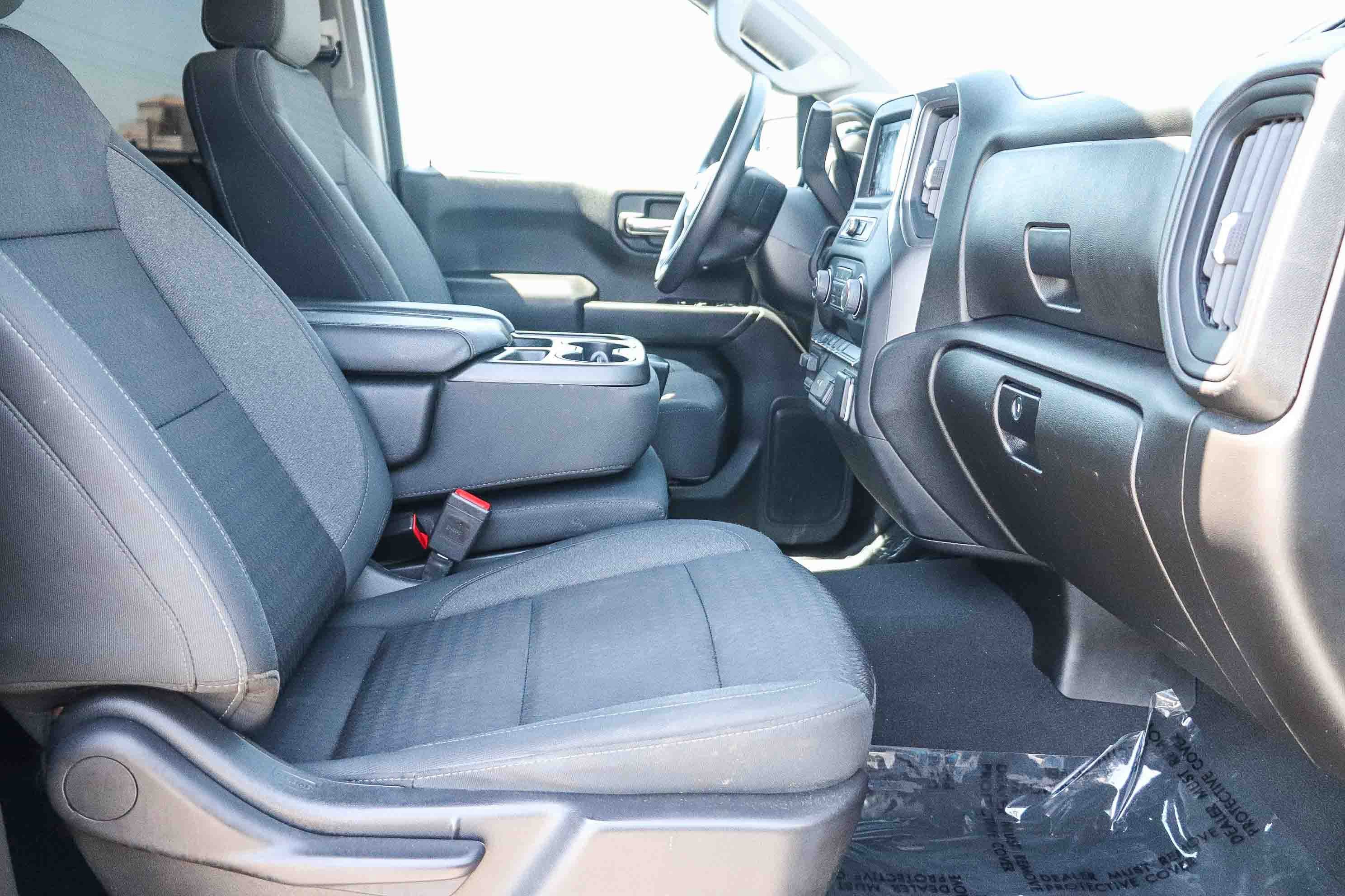 Used 2023 Chevrolet Silverado 1500 Custom AWD/4WD image 17