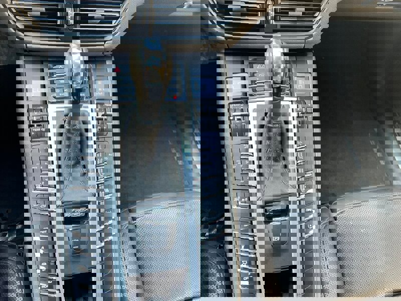 Used 2020 Porsche Macan S image 40