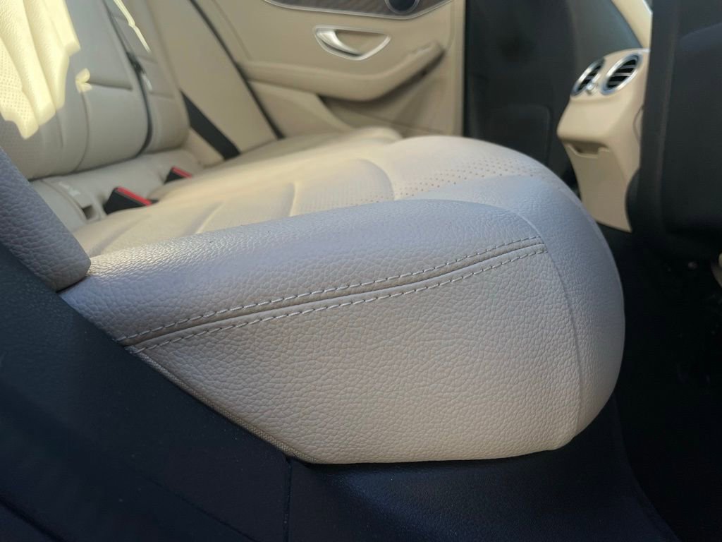 Used 2021 Mercedes-Benz C 300 Sedan image 33