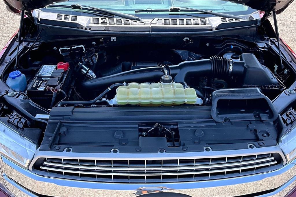 Used 2019 Ford F150 Lariat w/ Equipment Group 502A Luxury AWD/4WD image 10